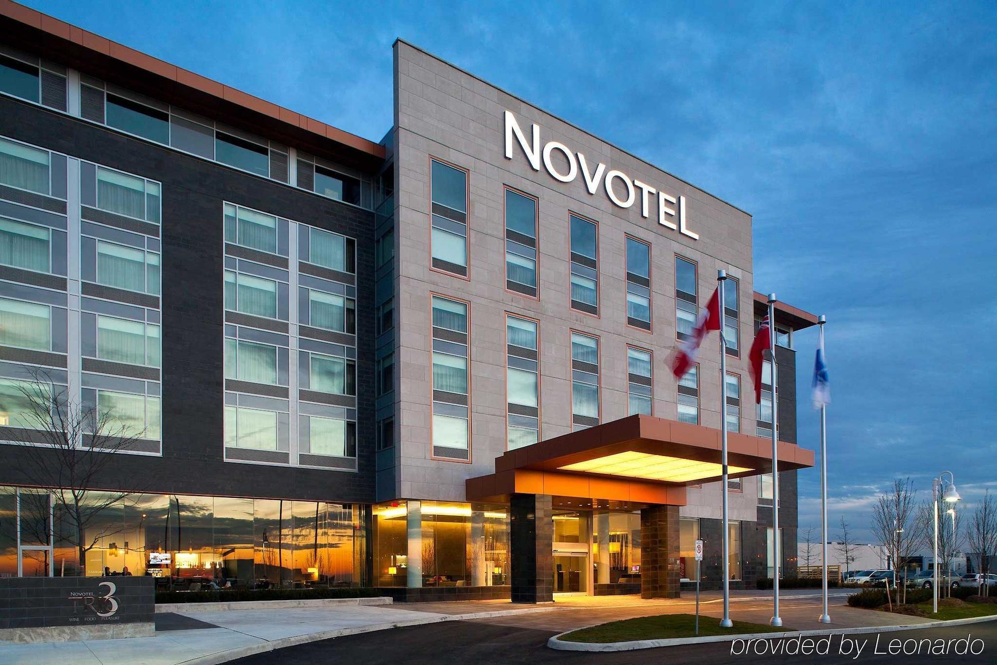 Novotel Toronto Vaughan Centre Exterior foto